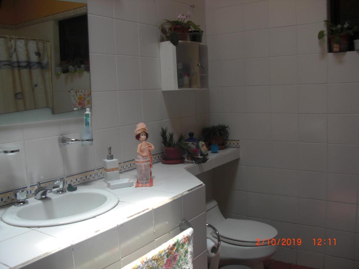 Quinta La Gardenia Hotel Puembo Luaran gambar